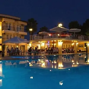  Otel Grand Cinar